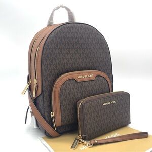 Michael Kors Medium Jaycee Zip Packet Backpack & Phone Case Wallet Wristlet